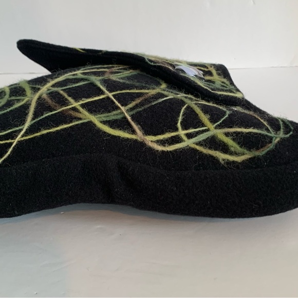 Handmade Wool Felt Embroidery Funky Crossbody Bag - Picture 7 of 11